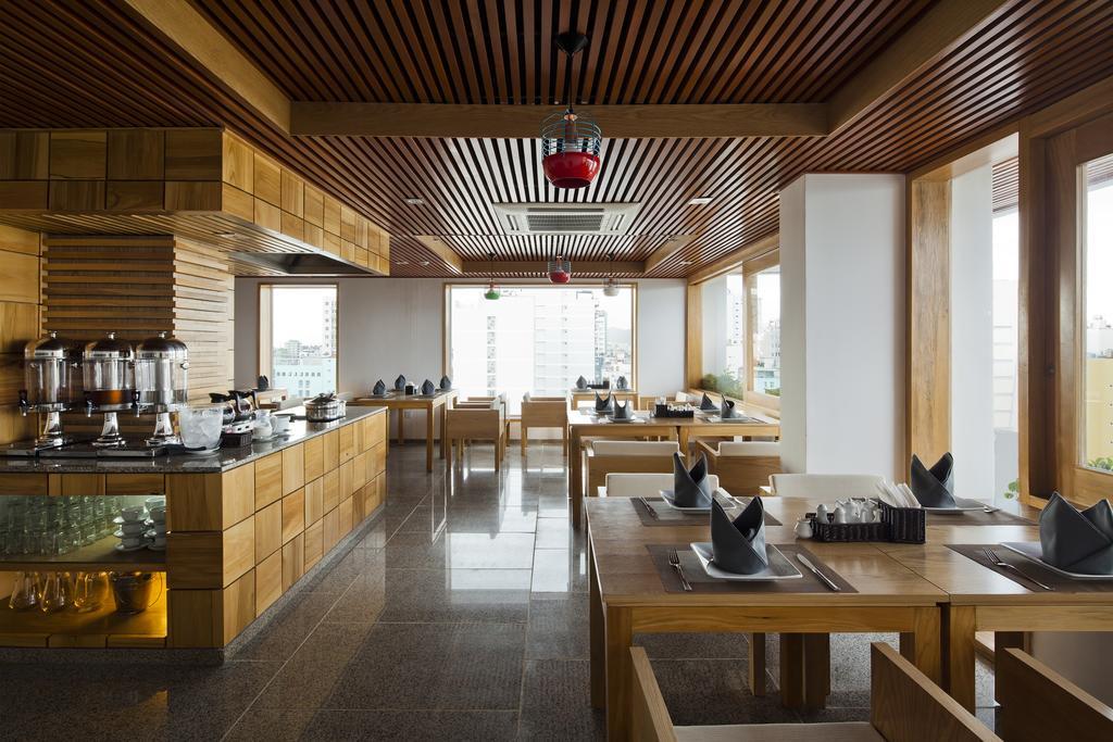 Golden Holiday Hotel Nha Trang Zewnętrze zdjęcie