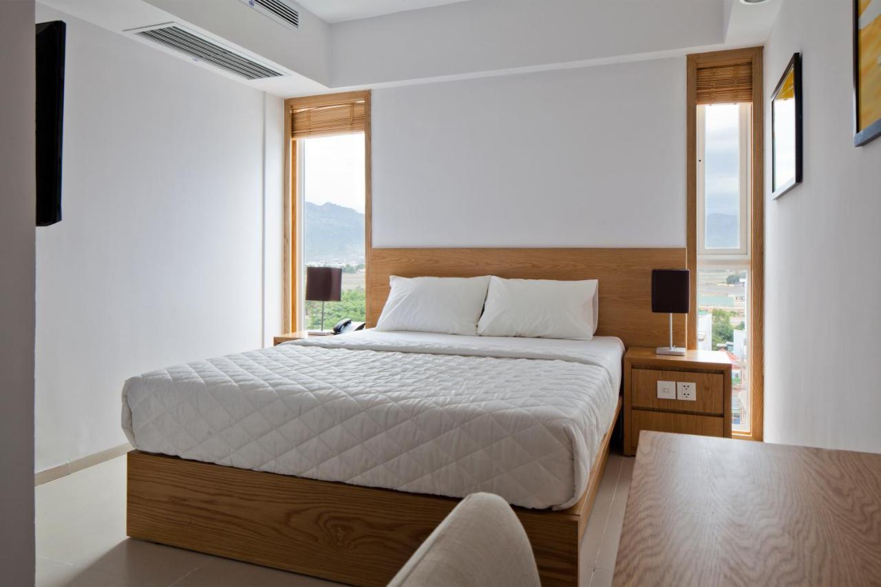Golden Holiday Hotel Nha Trang Zewnętrze zdjęcie