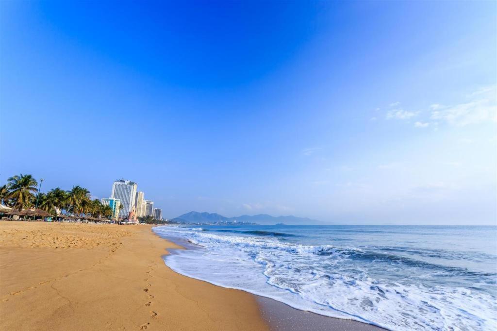 Golden Holiday Hotel Nha Trang Zewnętrze zdjęcie