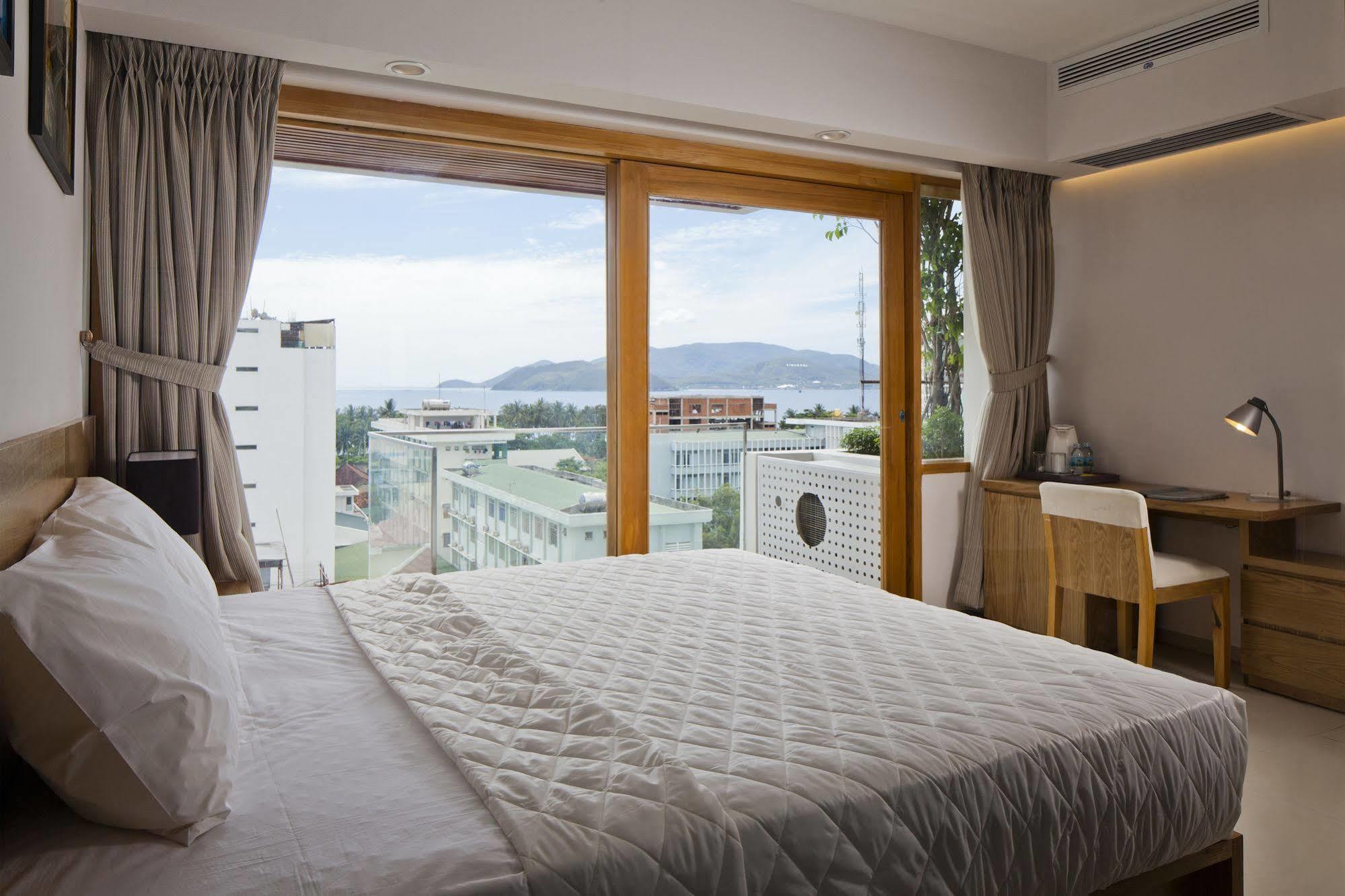 Golden Holiday Hotel Nha Trang Zewnętrze zdjęcie
