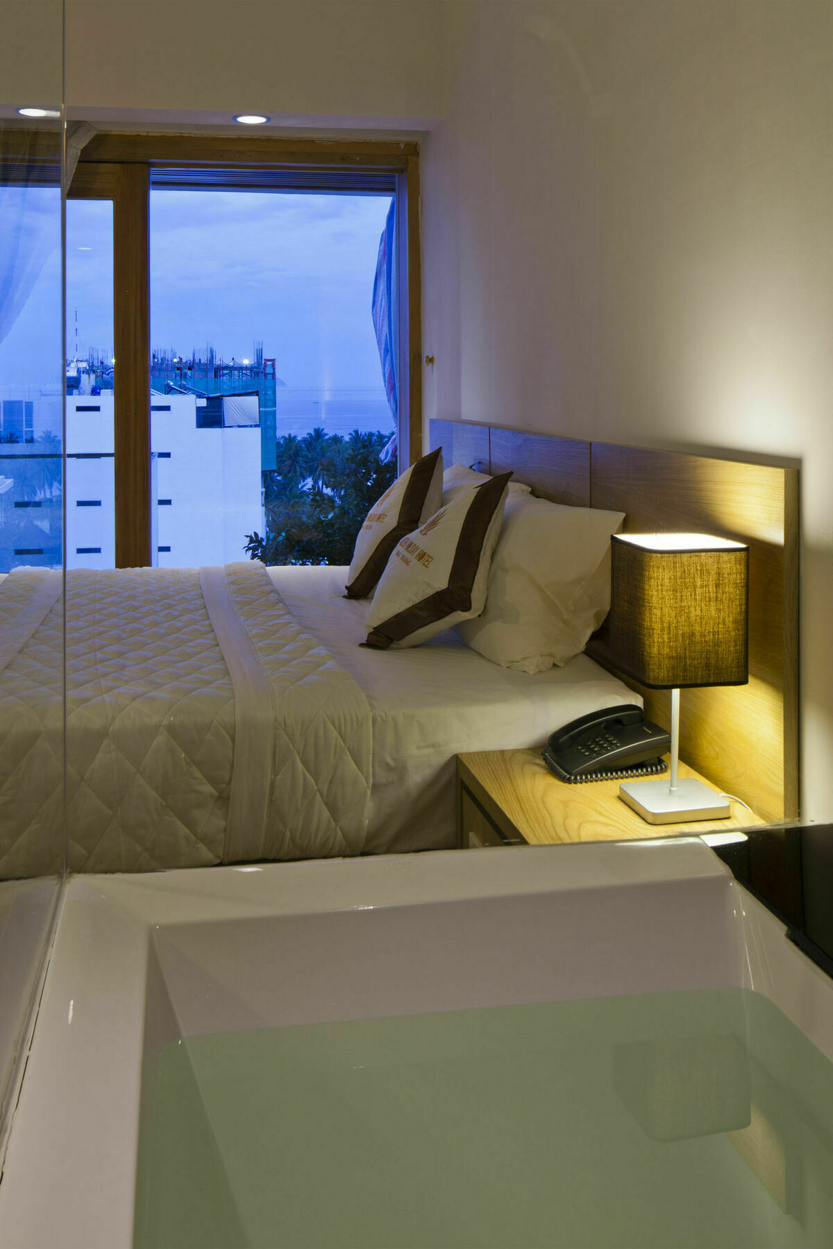Golden Holiday Hotel Nha Trang Zewnętrze zdjęcie